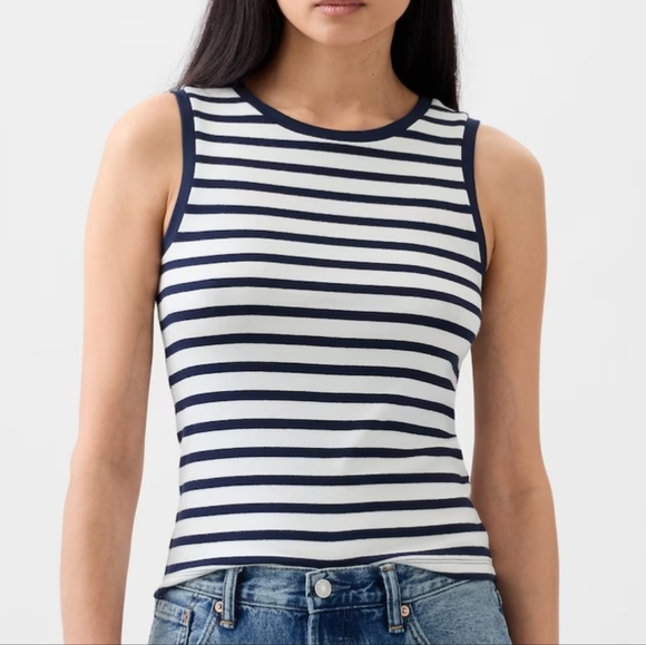 Gap Modern Shell Tank Top - Picture 3 of 3
